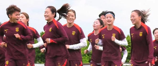 津媒：中國(guó)女足或用“老帶新”陣容挑戰(zhàn)美國(guó)女足。